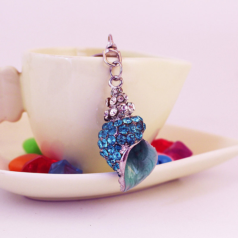 Wholesale Lovely Diamond Colored Conch Car Zinc Alloy Keychains